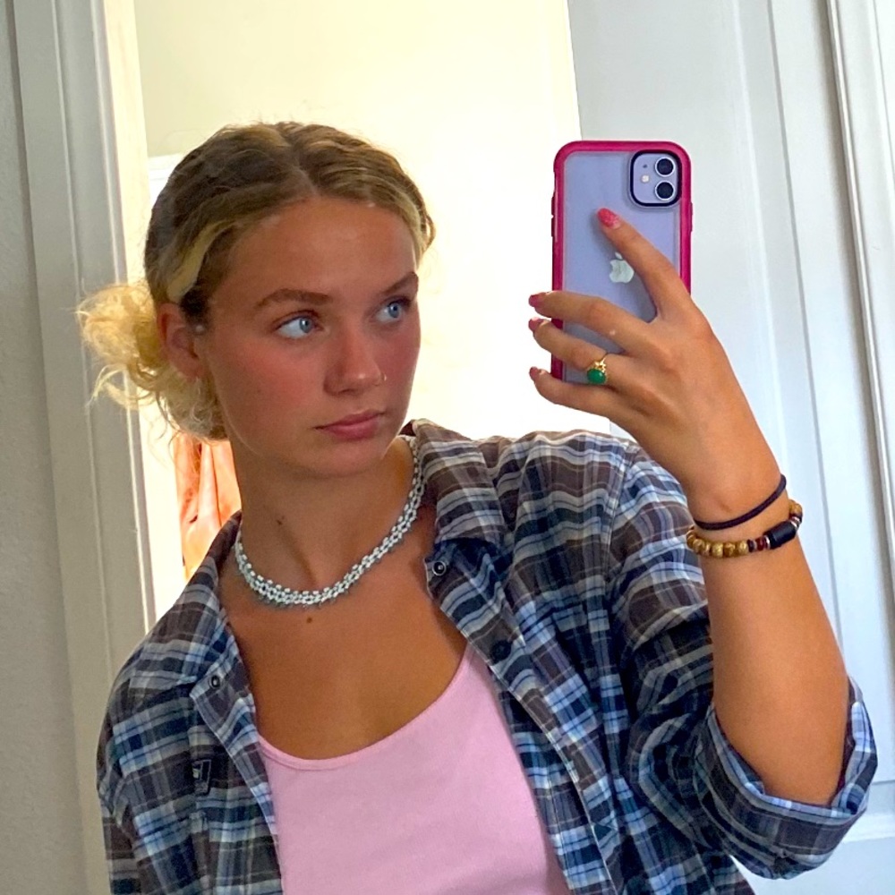 Meet your Posher, Lilian